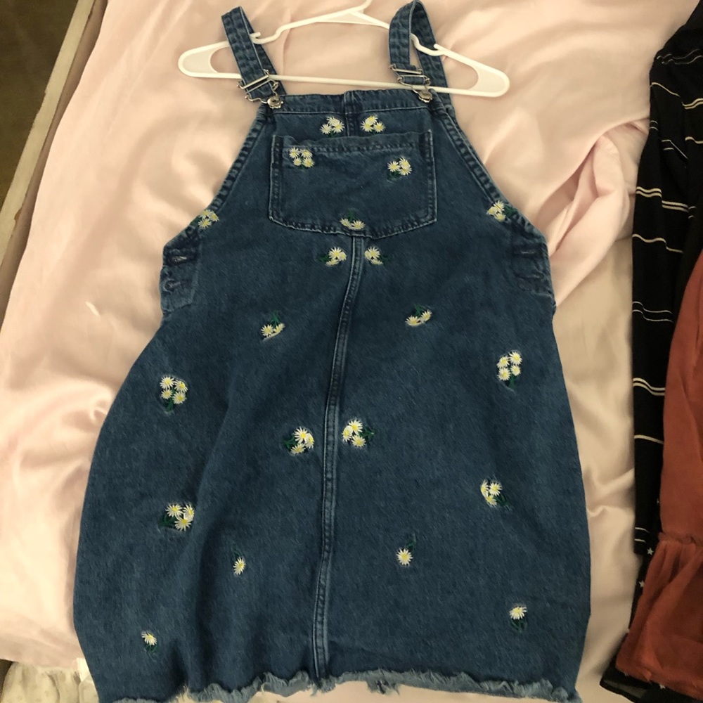 Forever 21 Flower Denim overalls